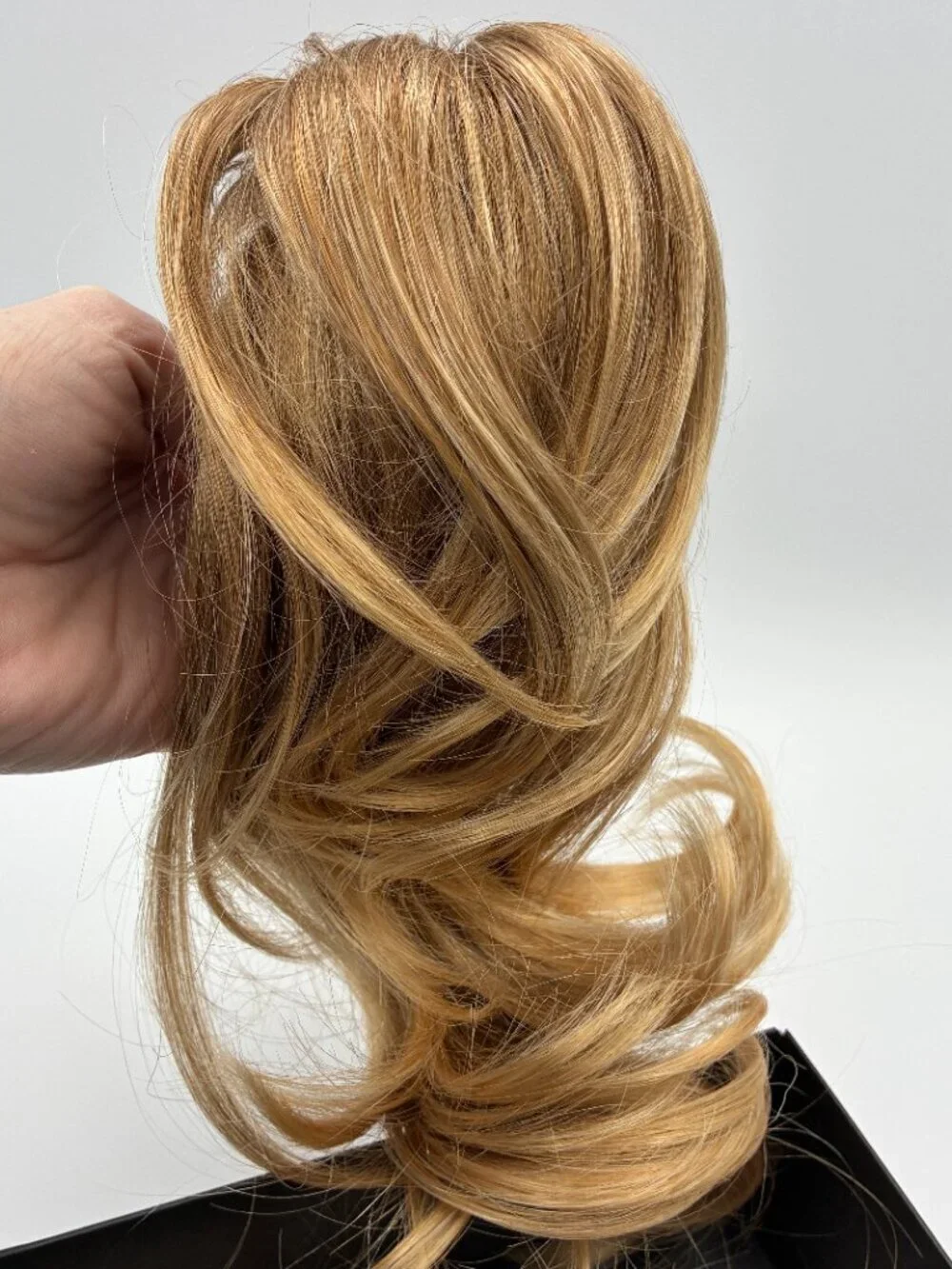 Tony of Beverly Lot of 2 Wigs Malibu Blonde Snappy Clip Ponytail Bun